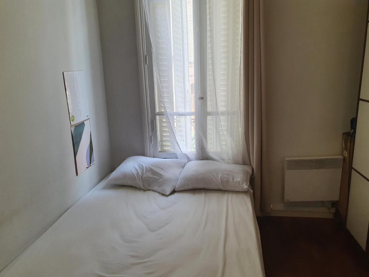 Chic Appartement Венсен Екстериор снимка