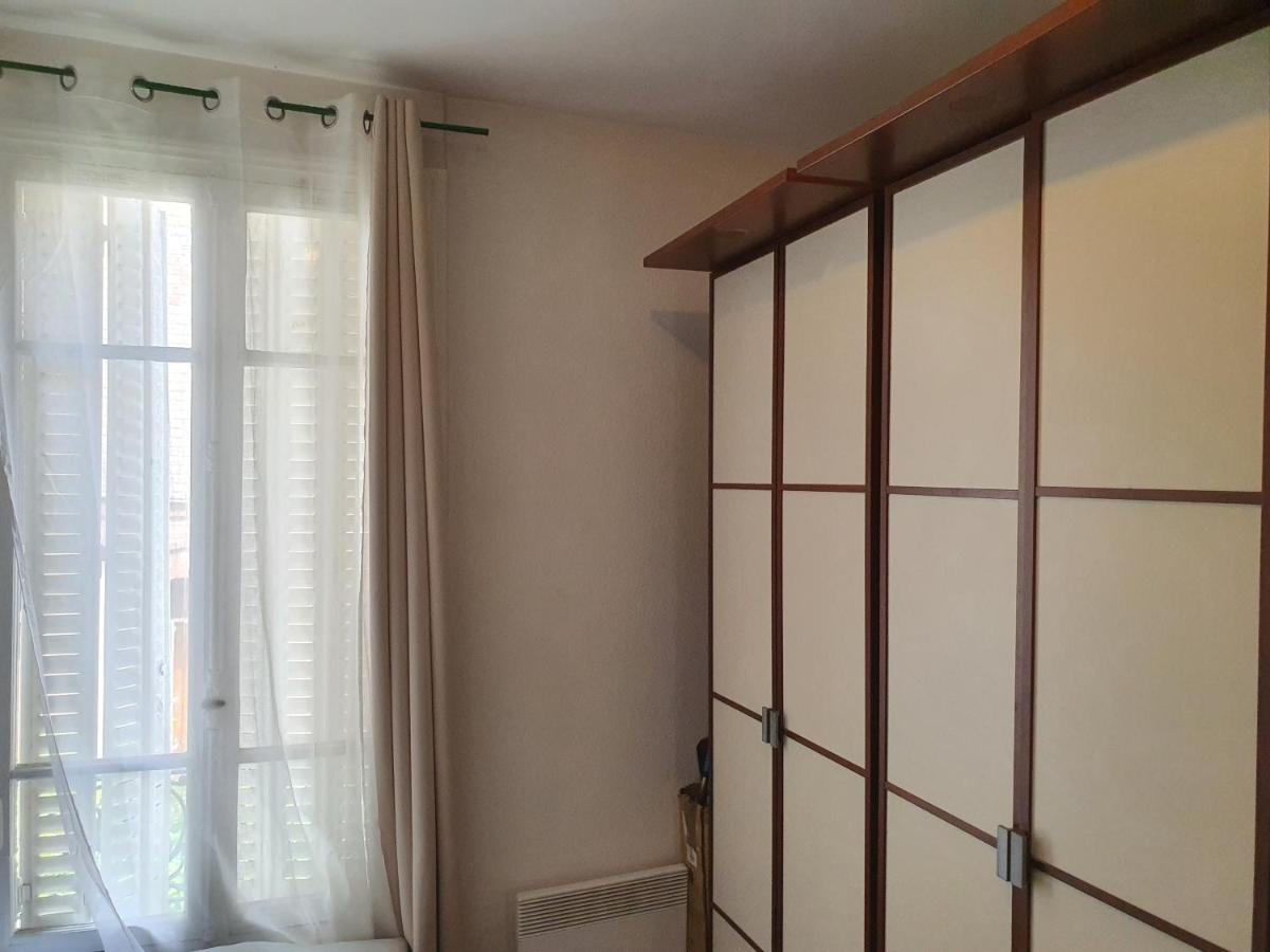 Chic Appartement Венсен Екстериор снимка